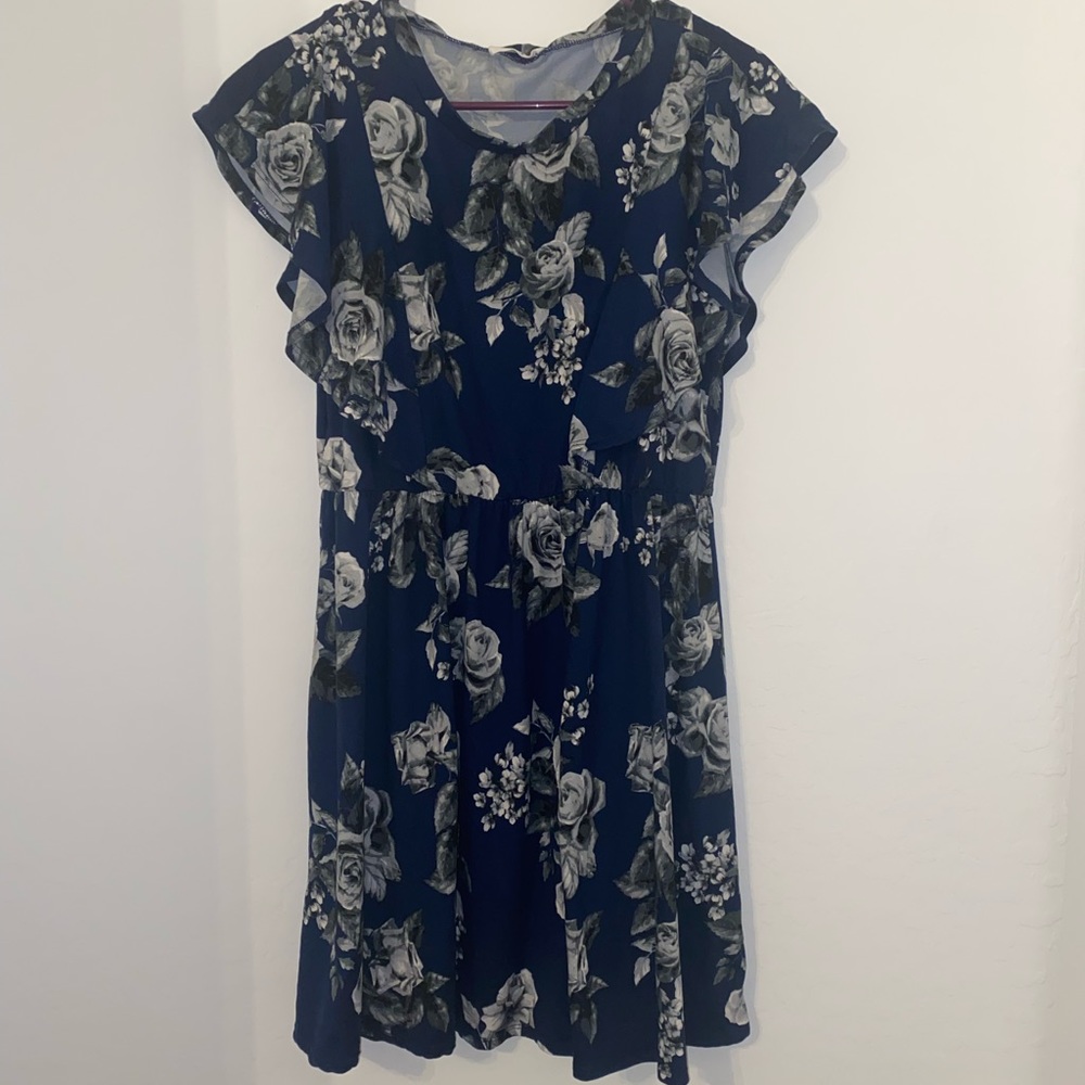 Amelia James dress